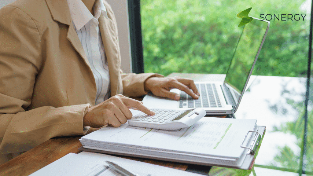 Comment réduire efficacement ses factures d’électricité en entreprise : le guide Sonergy