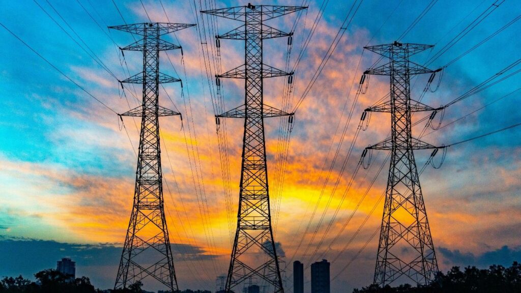 TURPE : comprendre son impact sur la facture d’électricité des entreprises